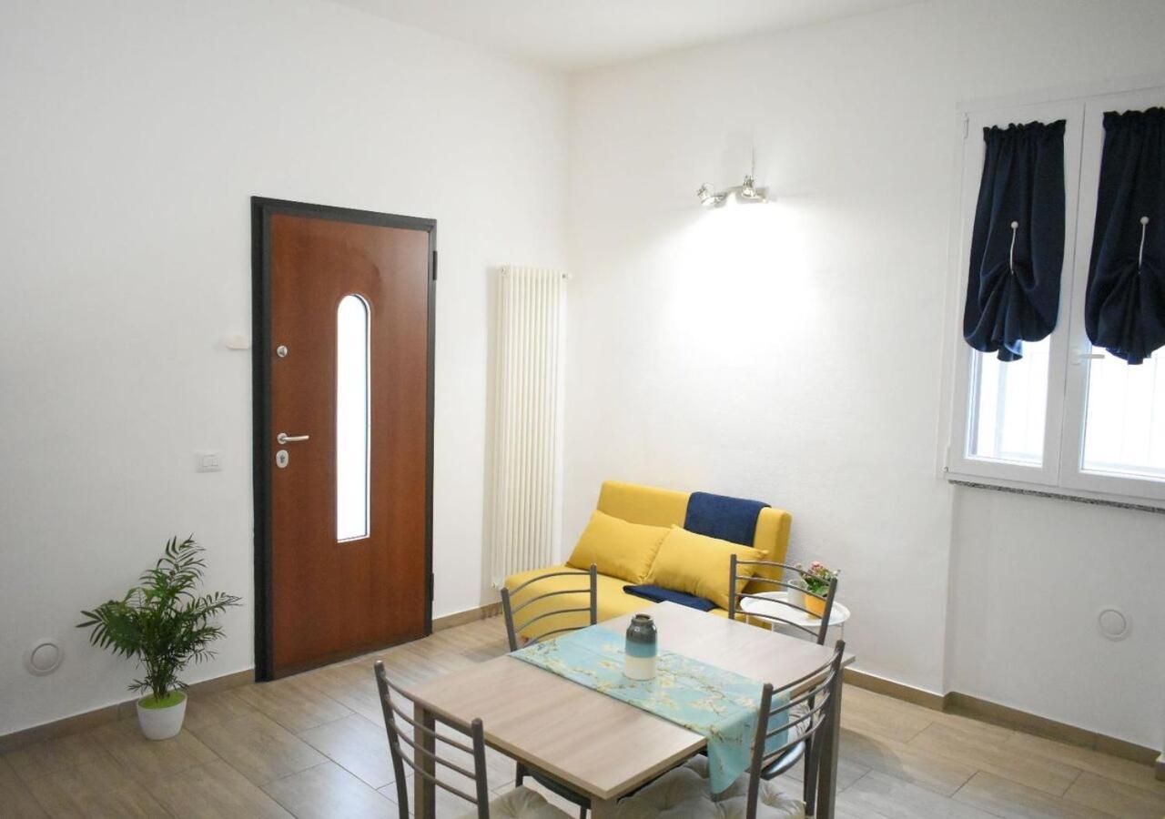 Casa Peschiera-Linate-Milano Apartment Peschiera Borromeo Bagian luar foto